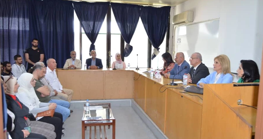 نقابة المهندسين في اللاذقية تلتقي طلاب كلية الهندسة المعمارية في الجامعة