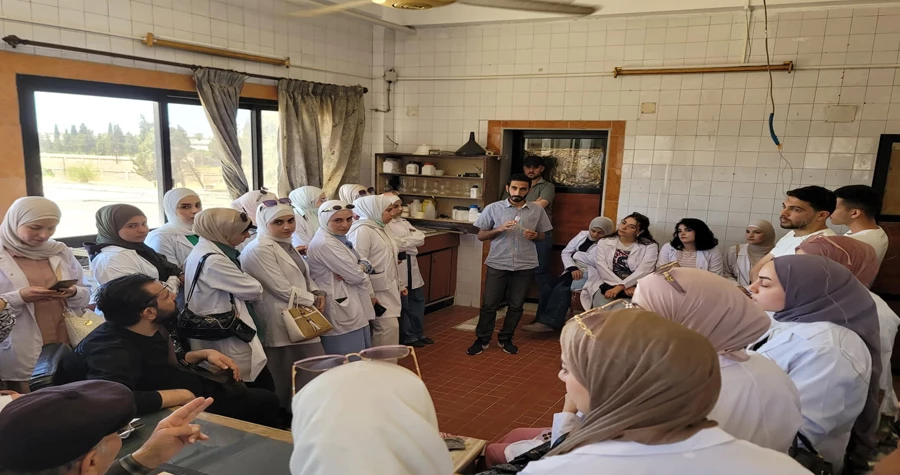 رحلة علمية مميزة لطلاب كلية هندسة الصناعات الكيميائية إلى شركة سكر حمص