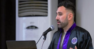 منح الباحث هاني هنيدي طيفور درجة الدكتوراه