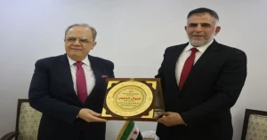 وزير التعليم العالي والبحث العلمي يلتقي رئيس جامعة ماري الخاصة للوقوف على احتياجاتها التعليمية والأكاديمية