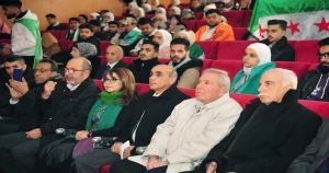 جامعة الجزيرة الخاصة تحتفل بانتصار الثورة السورية وتدعو إلى مرحلة البناء والعمل