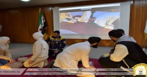 دورة تدريبية في الإسعافات الأولية لطلاب كليتي الصيدلة والأسنان