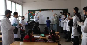 نشاط توعوي صحي لطلاب كلية طب الأسنان بجامعة الشام الخاصة