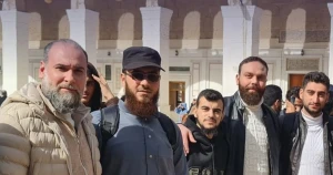رئيس الجامعة الإسلامية يزور معرض دمشق الدولي للكتاب على رأس وفد إداري وطلابي