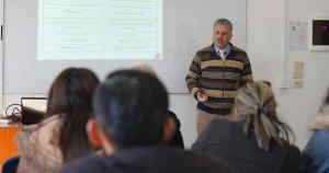 ندوة علمية في جامعة الأندلس حول إدارة وتخطيط المهام في المؤسسات