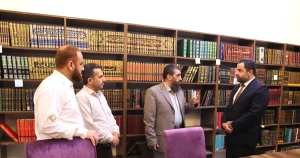 معاون وزير التعليم العالي يزور الجامعة الإسلامية للاطلاع على سير العملية التعليمية