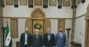 رئيس جامعة الزهراء يهنئ رئيس مجلس الشعب بتسلمه مهامه ويبحثان سبل التعاون المشترك